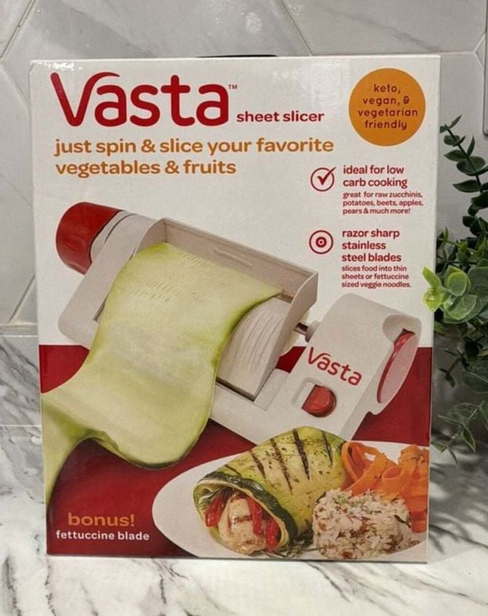 Vasta Veggie and Fruit Sheet Slicer with Fettuccine Blade